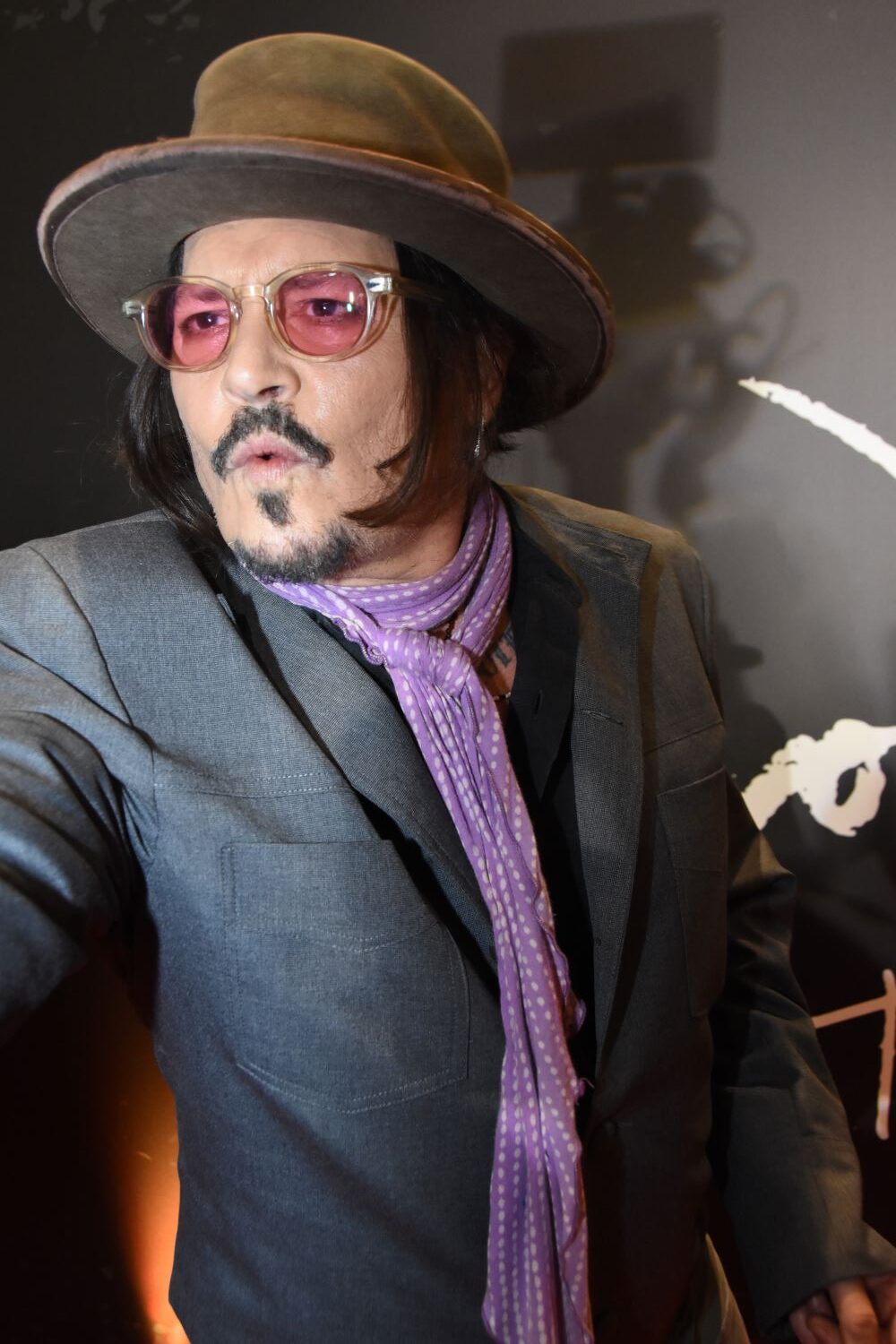 @AVANT: EL ACTOR Y DIRECTOR JOHNNY DEEP ASISTIÓ A LA AVANT PREMIERE DE LA PELÍCULA «MODIGLIANI, TRES DÍAS EN MONTPARNASSE», EN CINEMARK PALERMO, FILME A ESTRENARSE ESTA SEMANA EN LA ARGENTINA.